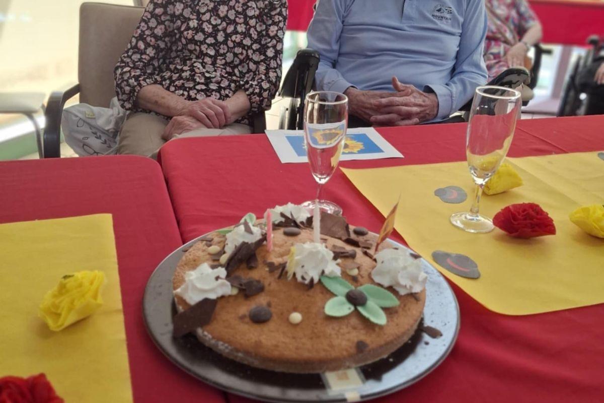 Anniversaires + chanteuse Moonia